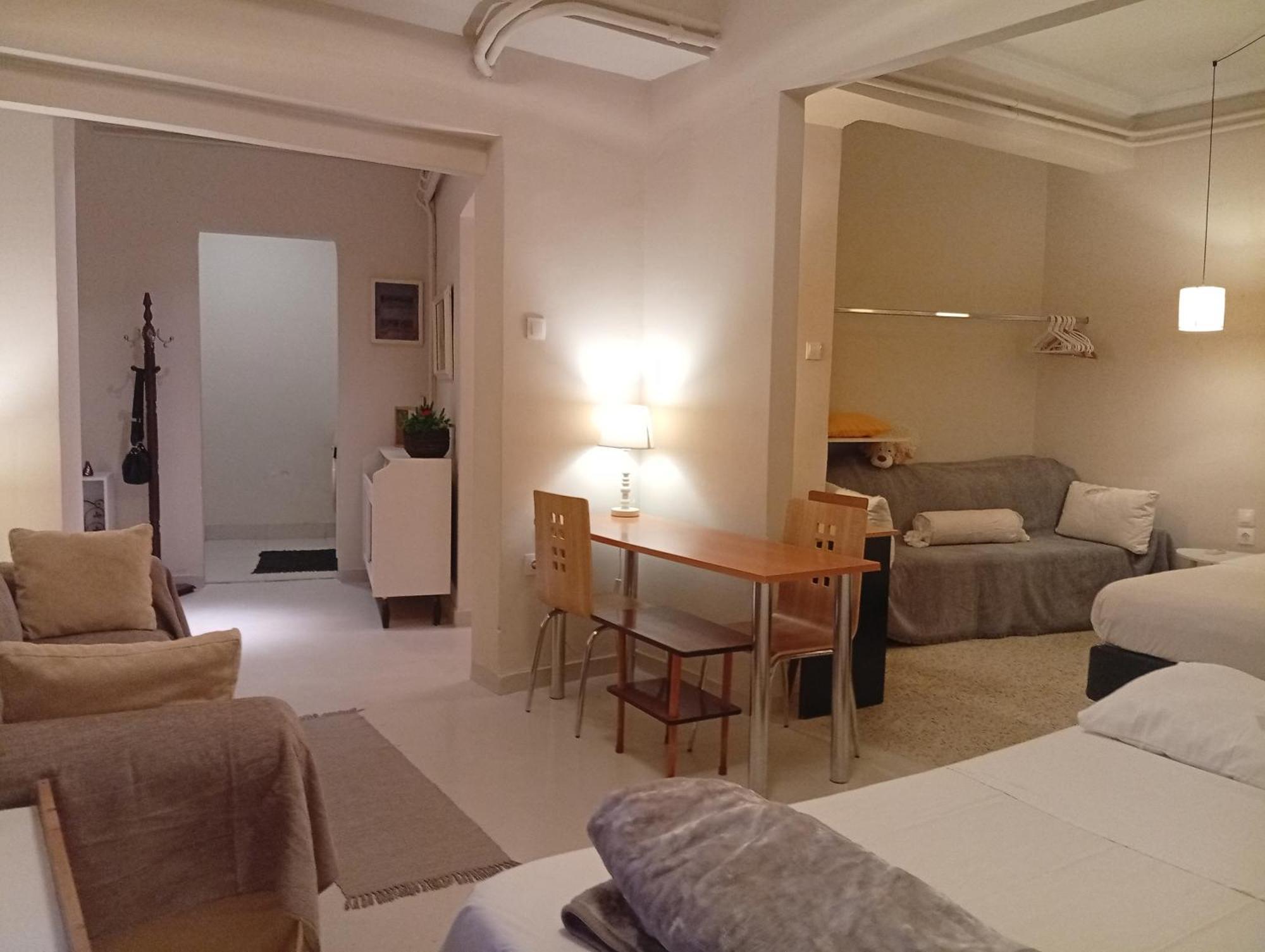 Filopappou Decent Apartment Athens Ngoại thất bức ảnh